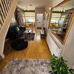 Whole House With A Private Garden And Terrace, , Brighton United Kingdom